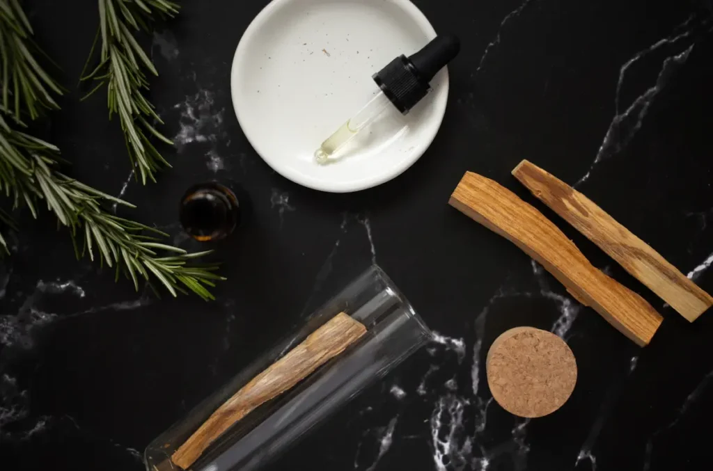 how to use palo santo